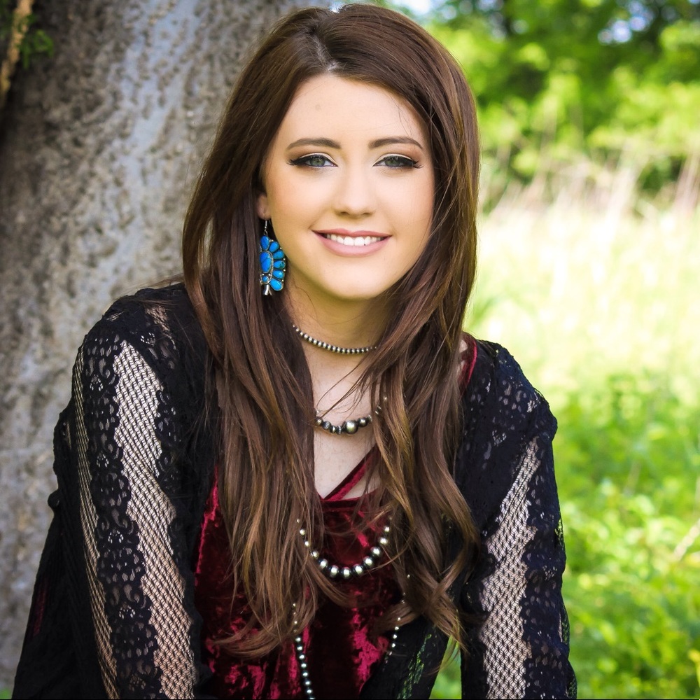 Meet your Posher, Laney
